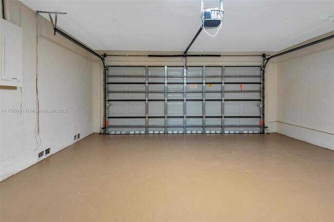 Building Photo - 13828 SW 283rd Terrace