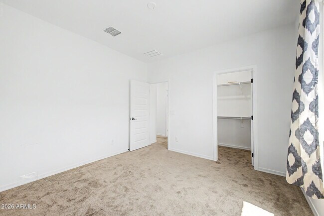 Building Photo - 5066 N 79th Ln