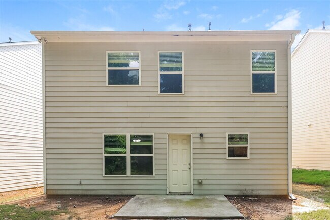 Building Photo - 9422 Lakeview Rd