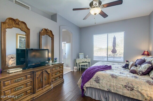 Building Photo - 10474 E Morning Star Dr