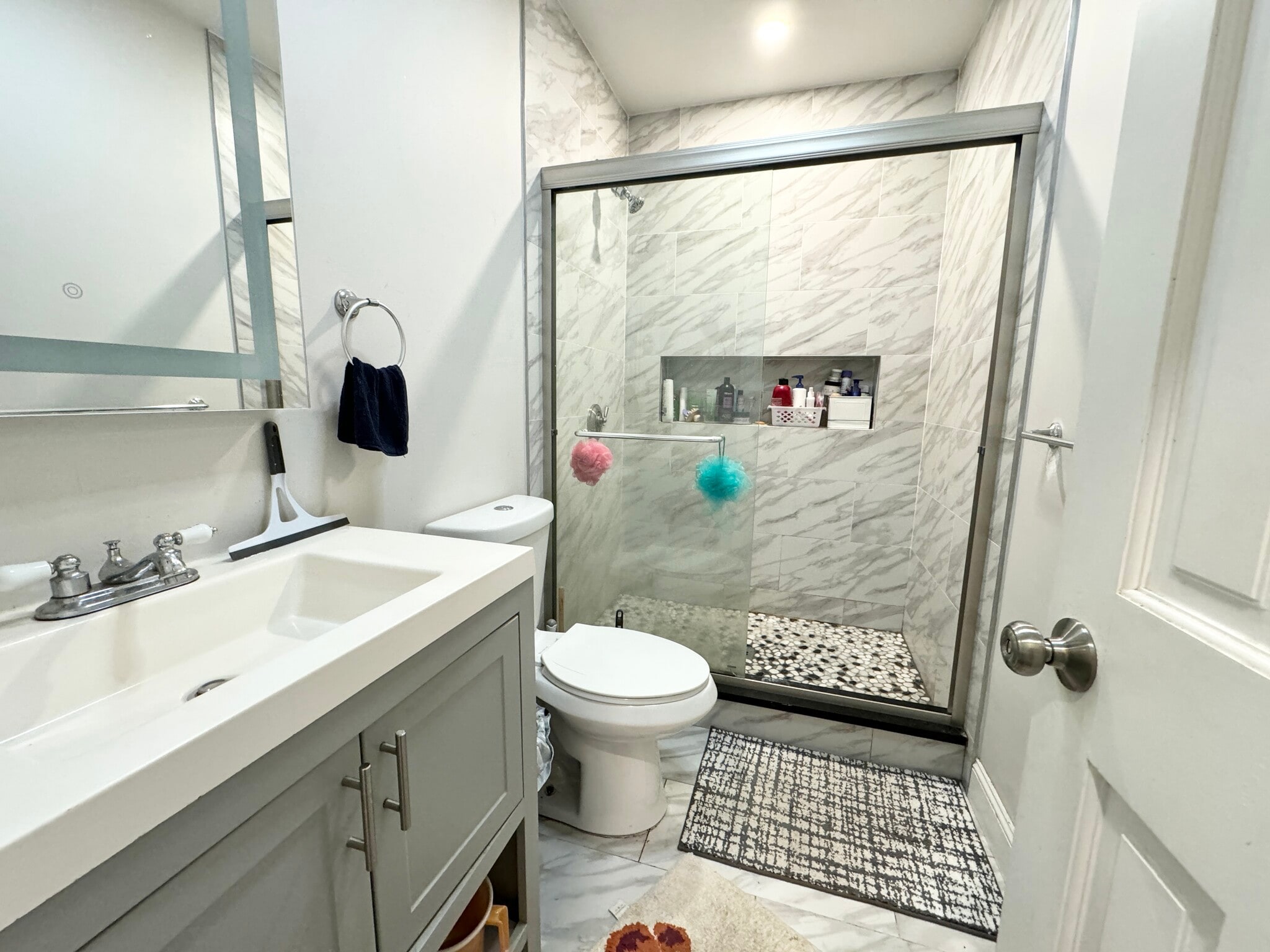 Building Photo - 44 Crescent Ave