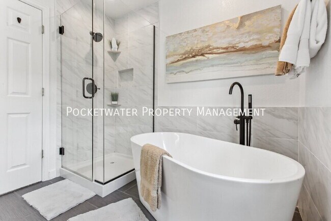 Building Photo - 3435 Castle Peak Ave