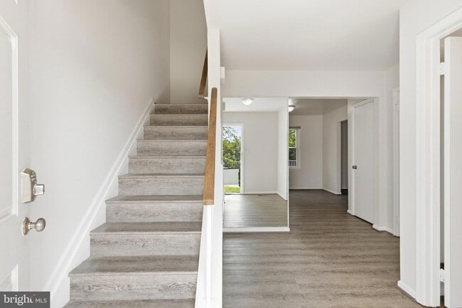 Building Photo - 2998 Steven Martin Dr