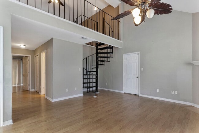 Building Photo - 3 bedroom in Ft Walton!!