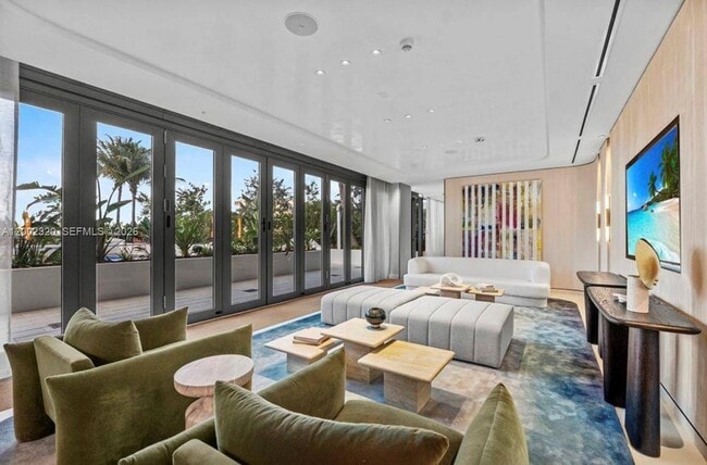 Building Photo - 900 N Ocean Blvd