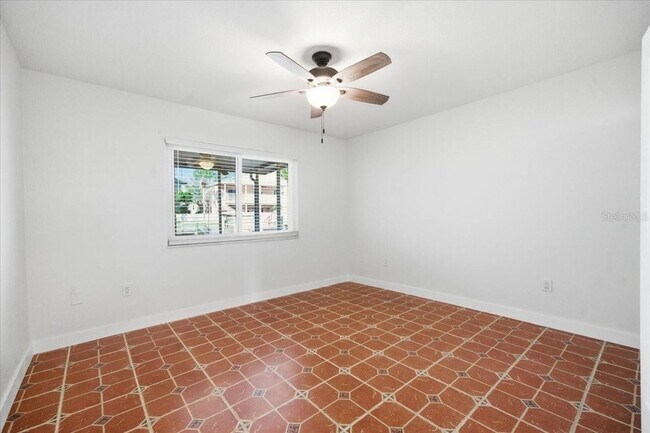 Building Photo - 7527 Hatteras Dr