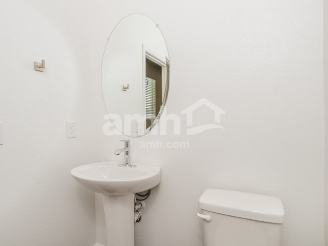 Building Photo - 6517 Enlightenment Dr