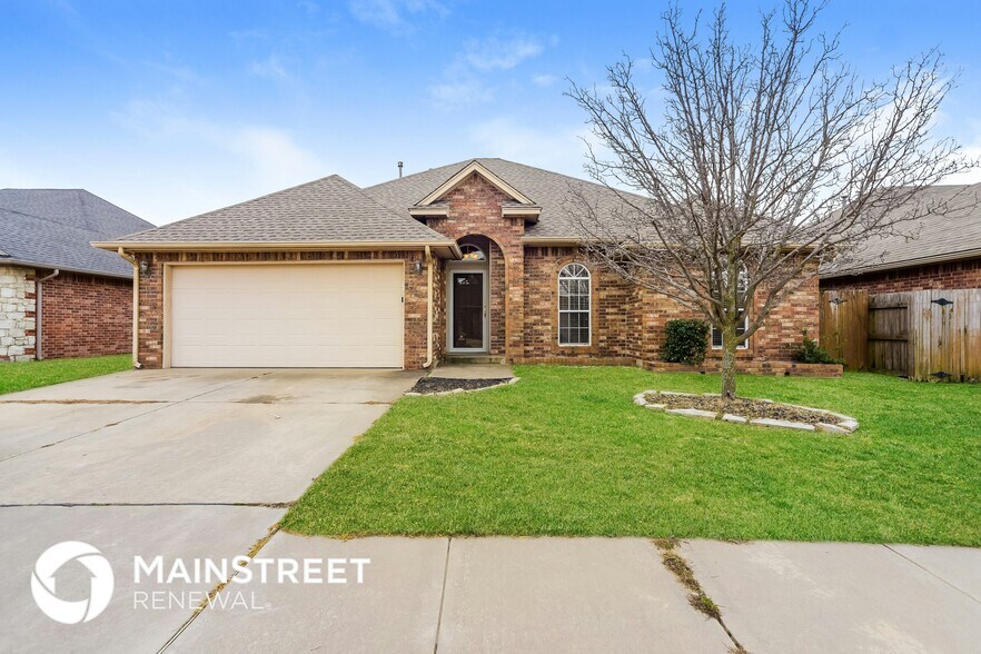 Primary Photo - 536 SW 154th Ct