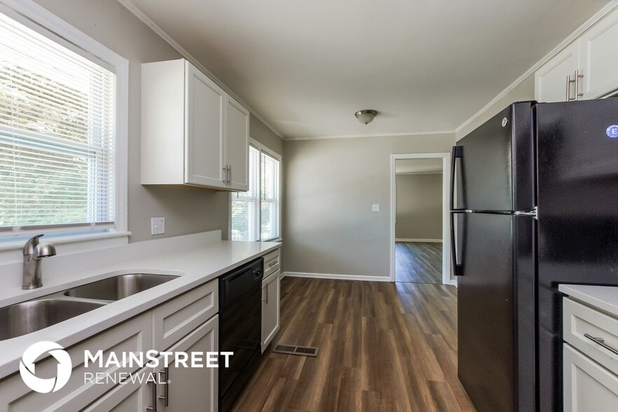 Building Photo - 815 Wilbrown Cir