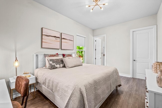 Building Photo - 114 Carmela Ct