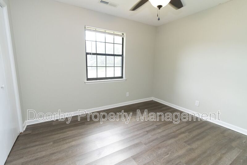Building Photo - 1418 Baggett Rd