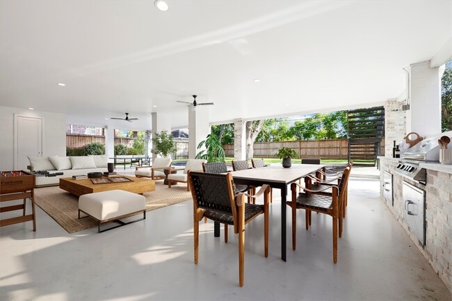 Building Photo - 3735 Tartan Ln