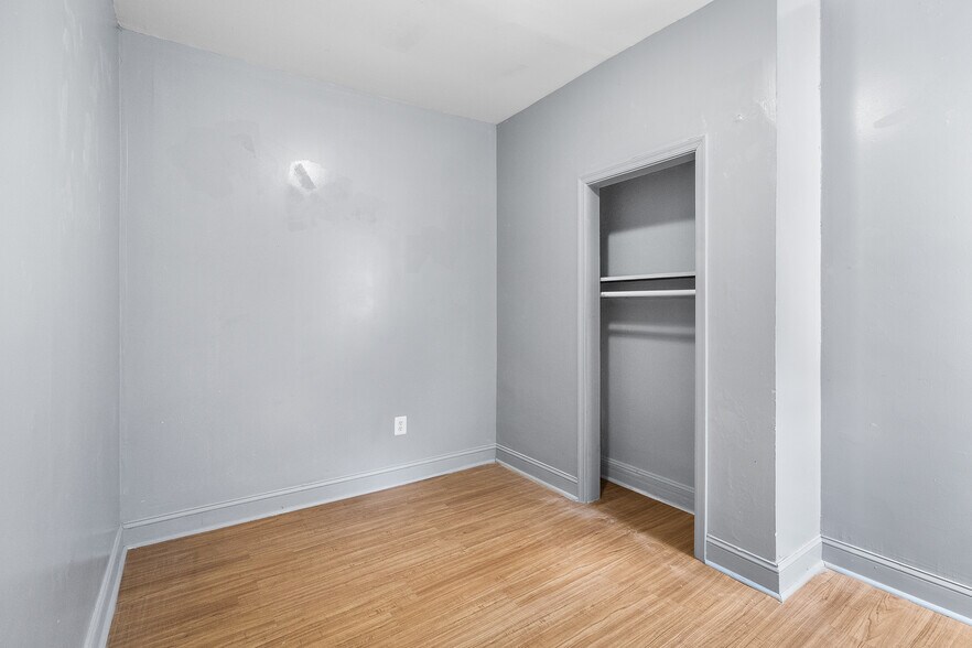 Building Photo - 1624 Edgley St