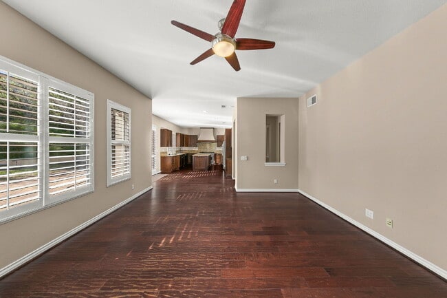 Building Photo - Stunning Single-Story Luxury Home in Coveted Rolling Hills Ranch