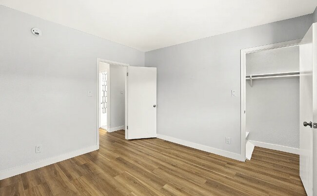 Building Photo - 612 San Pascual Ave