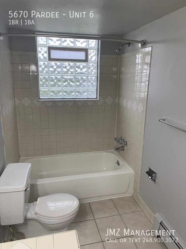 Building Photo - 5670 Pardee-Unit 6