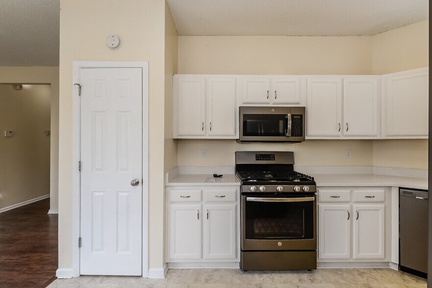 Building Photo - 1091 Wynnbrook Ln