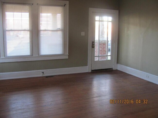 Building Photo - 241 Ebenezer Ave.