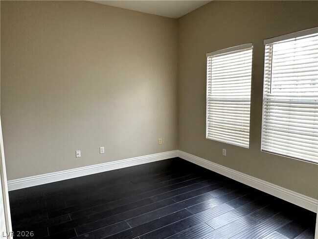 Building Photo - 5244 Ladyhawk Way