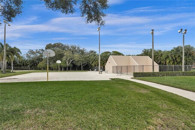 Building Photo - 246 Charter Way