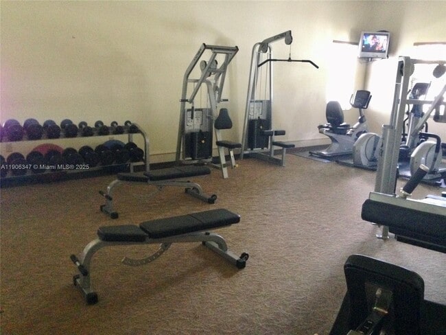 Building Photo - 6529 Emerald Dunes Dr