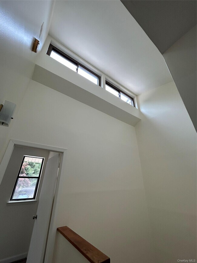 Building Photo - 75 Woodland Trail