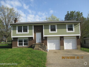 Building Photo - 4761 Shenandoah Dr
