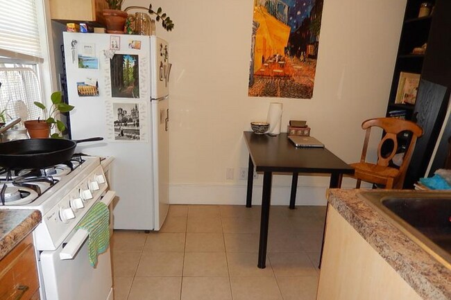 Building Photo - 0.0 bedroom in Somerville Massachusetts 02145