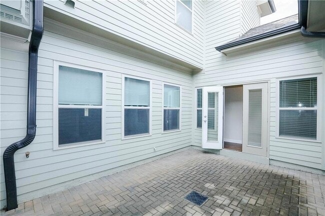 Building Photo - 314 Barbados Ln