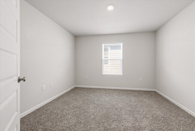 Building Photo - 3997 Brownstone Wy