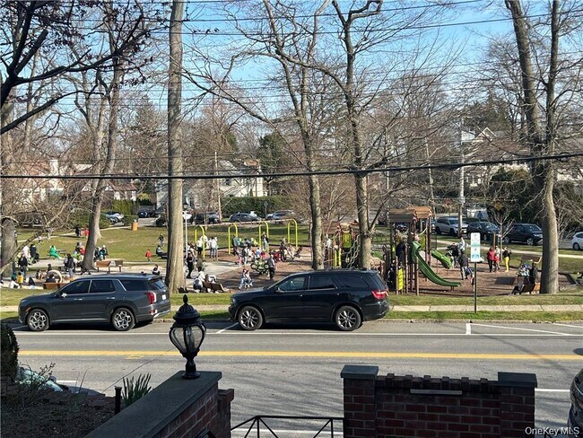 Building Photo - 1833 Palmer Ave