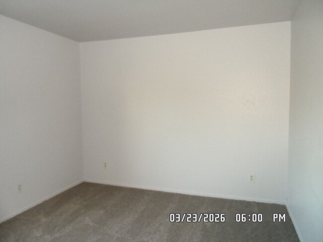 Building Photo - 0160