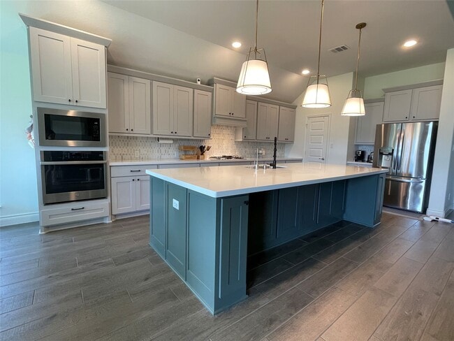 Building Photo - 13610 Thunder Stone Ln