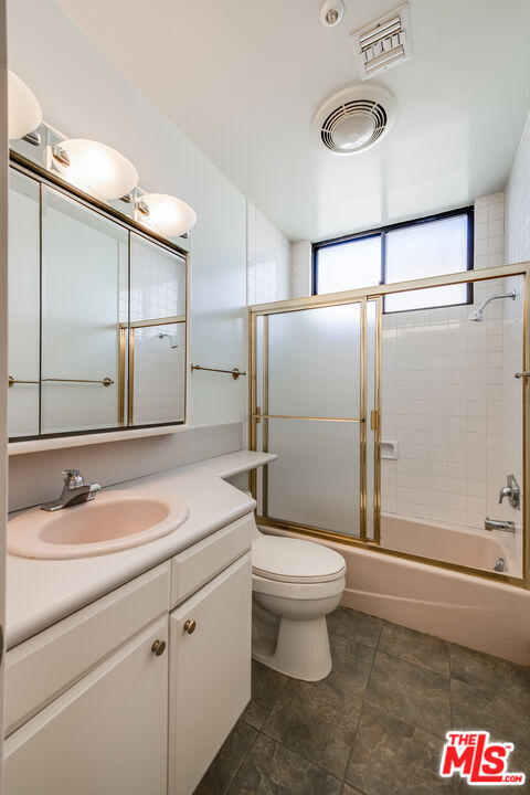 Building Photo - 450 N Maple Dr