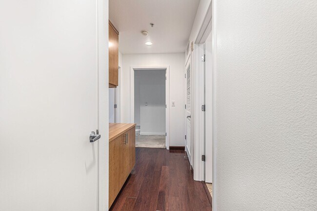 Building Photo - 3090 Glascock St