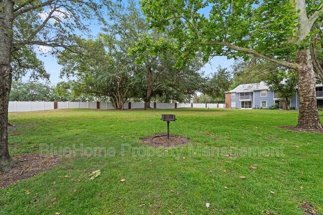Building Photo - 5461 Lake Margaret Dr