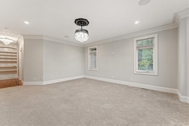 Building Photo - 9020 Whisperinghill Dr