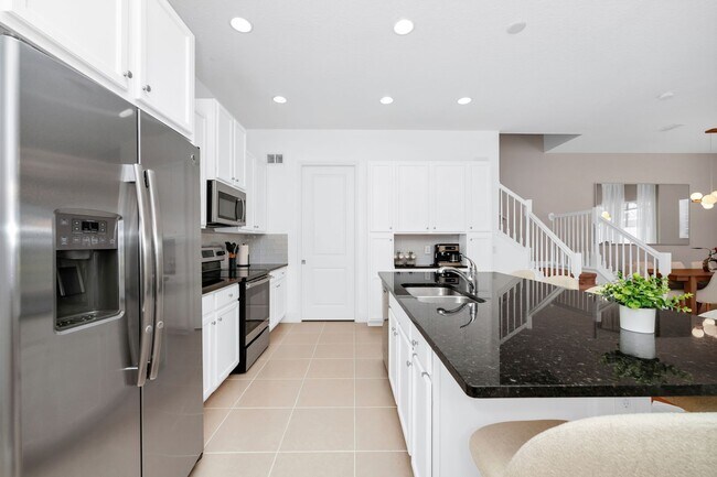 Building Photo - 302 Captiva Dr
