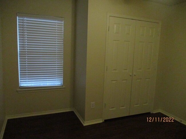 Building Photo - 5144 Waterview Ct