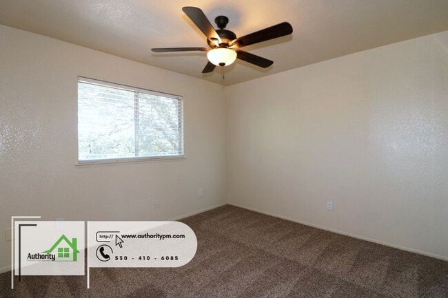 Building Photo - 5385 Vly Rdg Dr