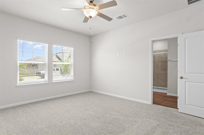 Building Photo - 109 Zinnia Ln