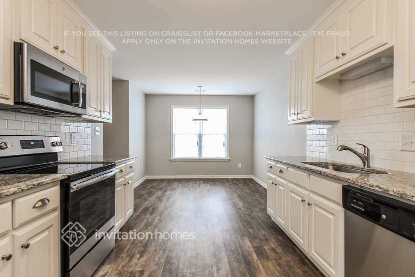 Building Photo - 312 Whitehall Ct