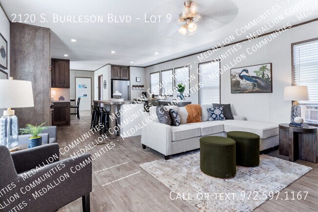 Building Photo - 2120 S Burleson Blvd