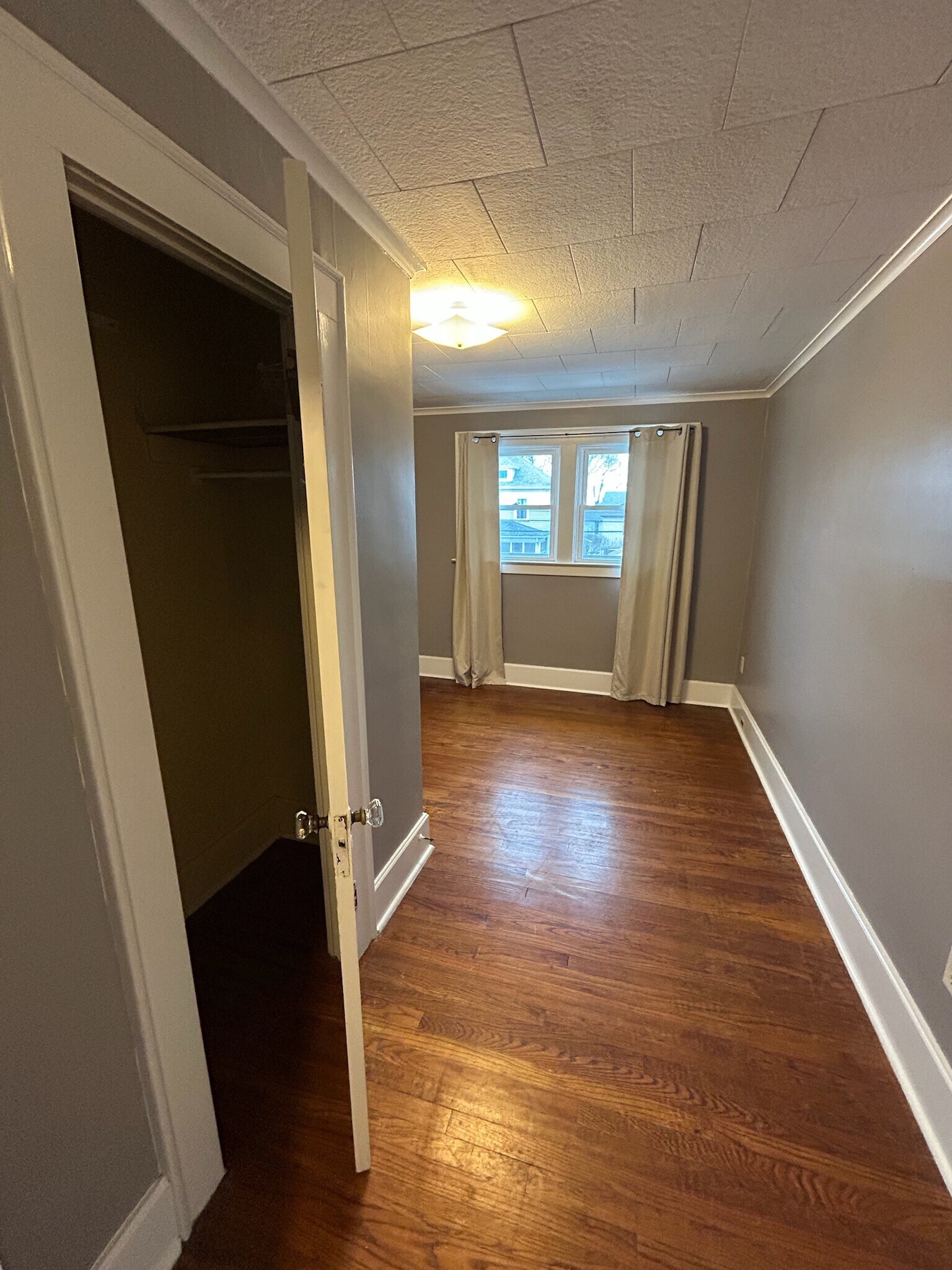 Building Photo - 415 Whittier Ave