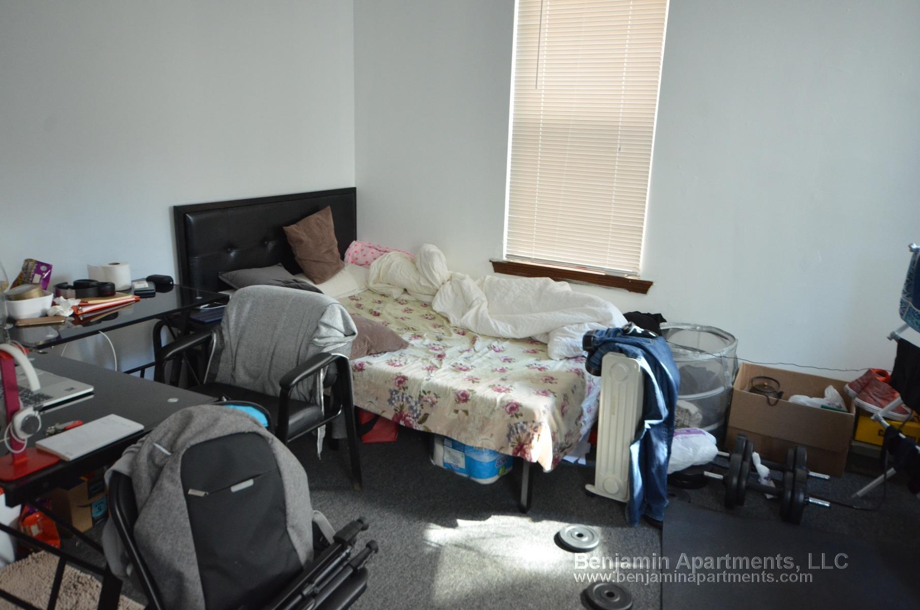 Building Photo - 10 Parker Hill Ave