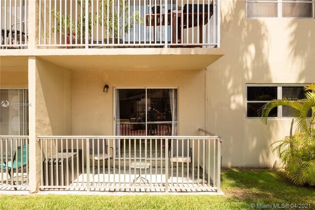 Building Photo - 7505 SW 82nd St