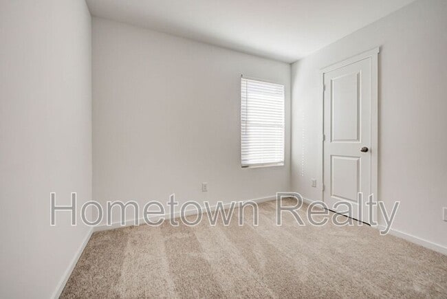 Building Photo - 9724 NW 124th St