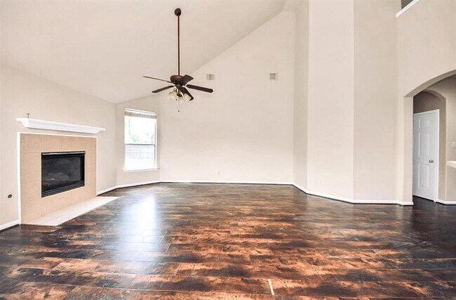 Building Photo - 6902 Sterling Meadow Dr