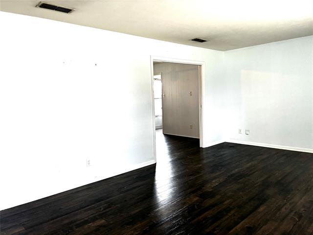 Building Photo - 509 W Main St