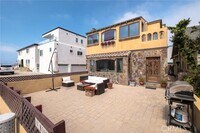 Building Photo - 19 9th St